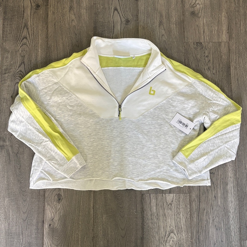 Women's White and Yellow Quarter-Zip Sweater